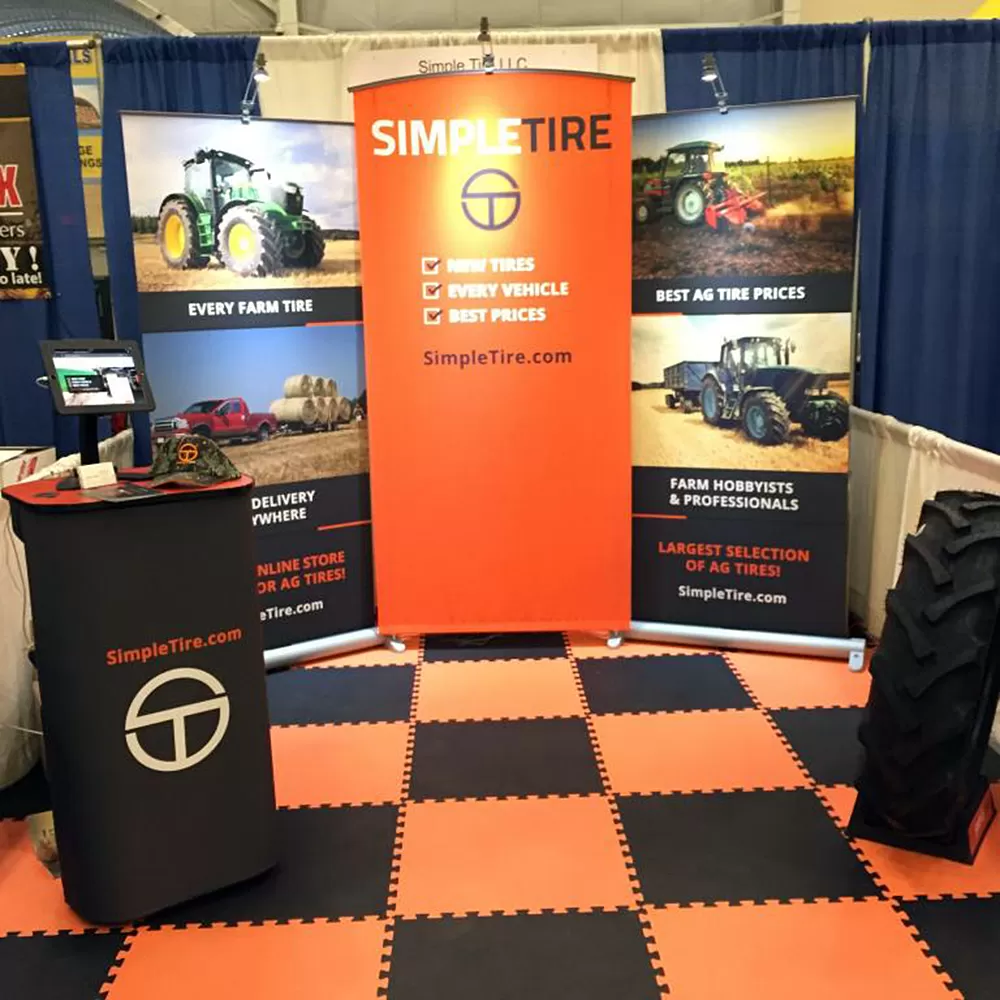 Foam Premium Interlocking Trade Show Mats 10x10 Ft. Kit 6 Foam Premium Interlocking Trade Show Mats 10x10 Ft. Kit - Image 4