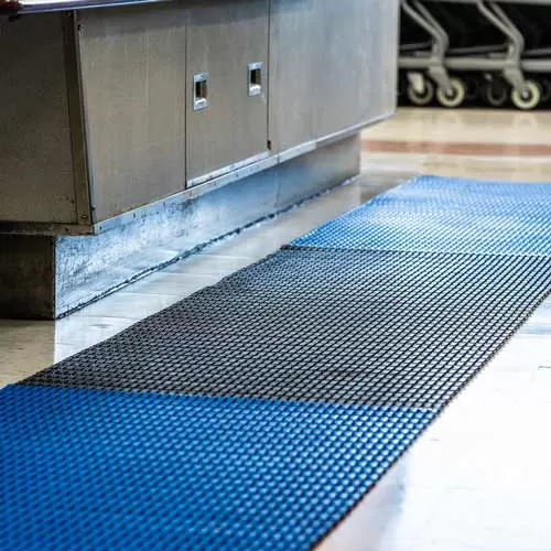 FlexiPath Covid-19 Matting 3 X 84 Ft Roll 6 FlexiPath Covid-19 Matting 3 X 84 Ft Roll - Image 4