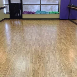 LonZebra TopSeal Vinyl Rolls 6 X 60 Ft 25 LonZebra TopSeal Vinyl Rolls 6 X 60 Ft -Greatmats Shop lonzebra topseal install 10.jpg