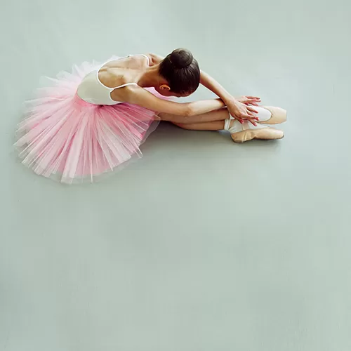 Rosco Adagio Marley Dance Floor Gray 5.25 Ft. X 6 Ft. 13 Rosco Adagio Marley Dance Floor Gray 5.25 Ft. X 6 Ft. - Image 11